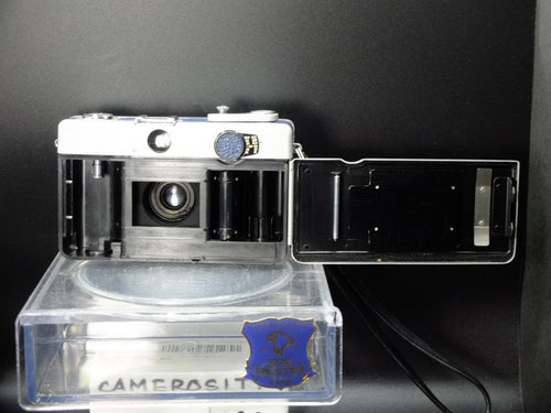 Fujika Compact Camera (Film) 35 38 F2.8
