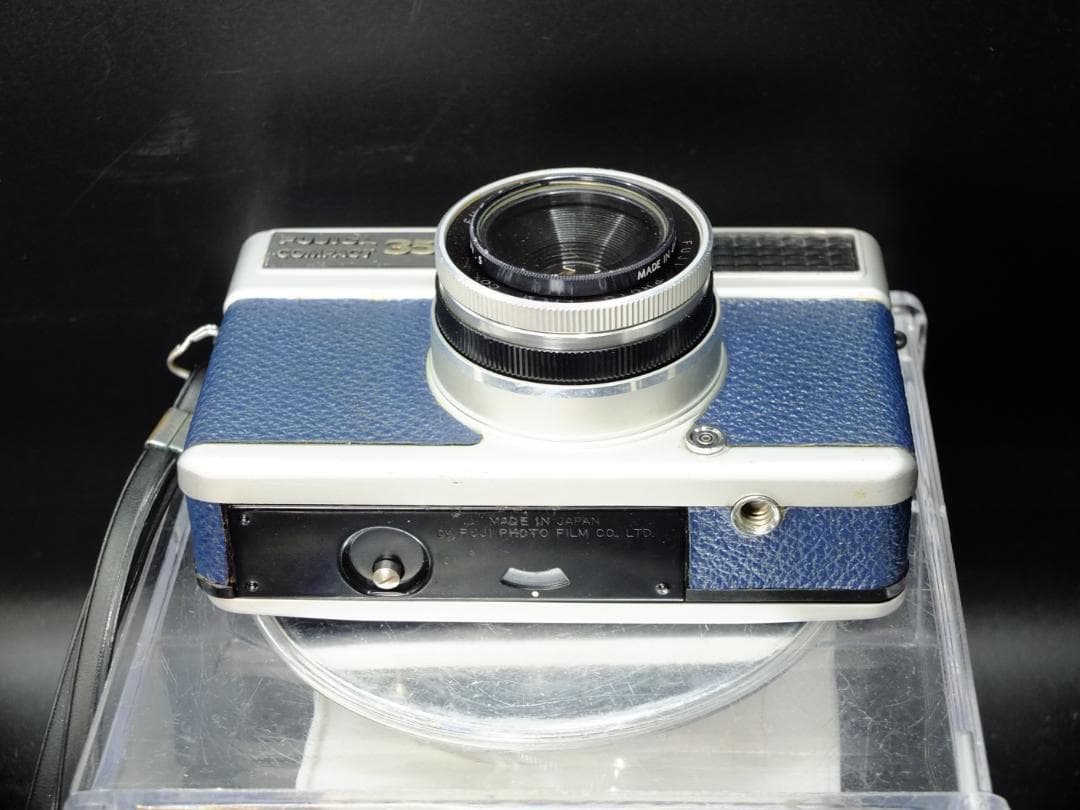 Fujika Compact Camera (Film) 35 38 F2.8