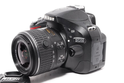 Nikon Digital Slrs D5200 Ok