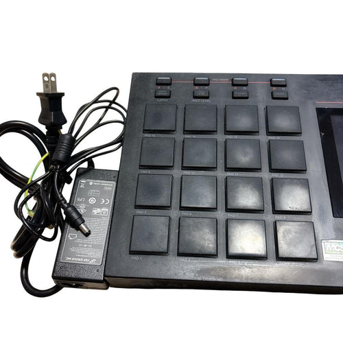 Akai Professional Samplers Mpc Live