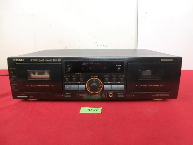 Teac Cassette Player 257 W-790R
