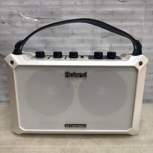 Guitar Amplifier Roland Mobile Ba 3