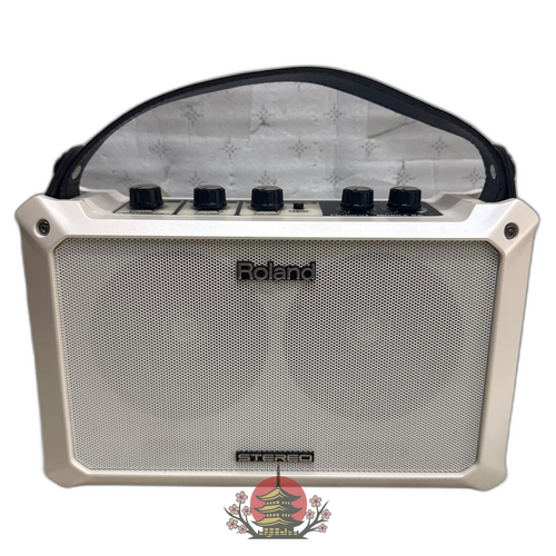 Guitar Amplifier Roland Mobile Ba 3