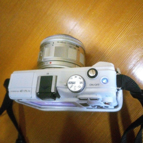 Olympus Mirrorless Interchangeable Lens Cameras Pen E-Pl1S