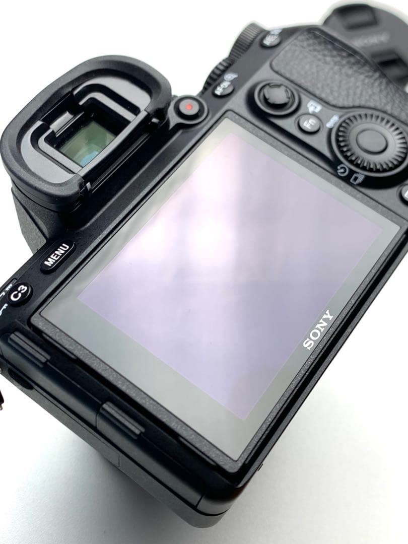Sony Mirrorless Interchangeable Lips 7Iii 28-70