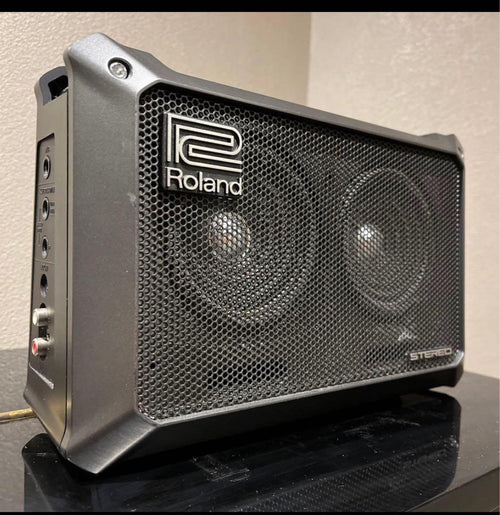 Roland Guitar Amplifiers Mobile Cube