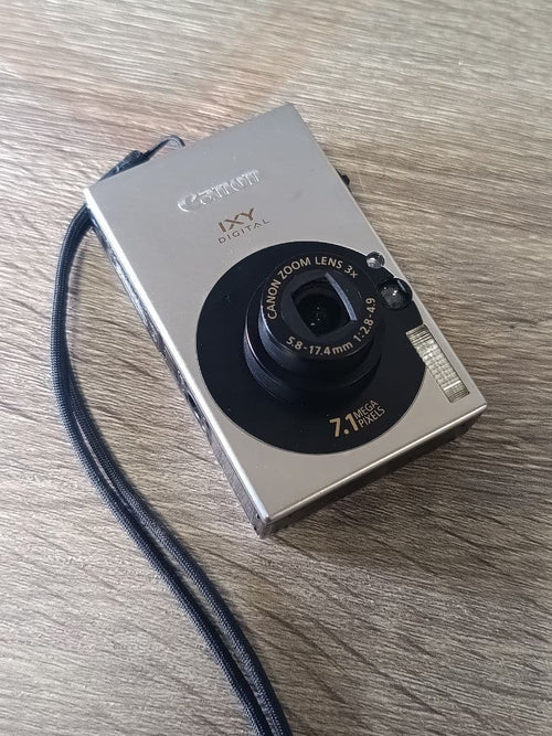 Canon Compact Digital Cameras Ixy 10
