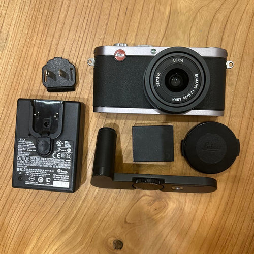 Compact Digital Cameras Leica X1