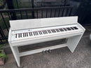 Roland Keyboards Digital Pianos F-110 2010 Ok