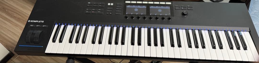 Midi Keyboards Pads Native Instruments Komplete Kontrol S61