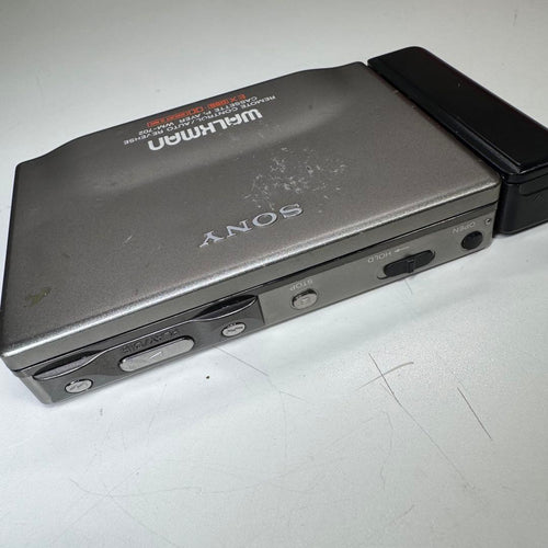 Sony Cassette Player Walkman Wm-70Z