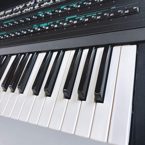 Yamaha Analog Synthesizers Dx7 Ii-D