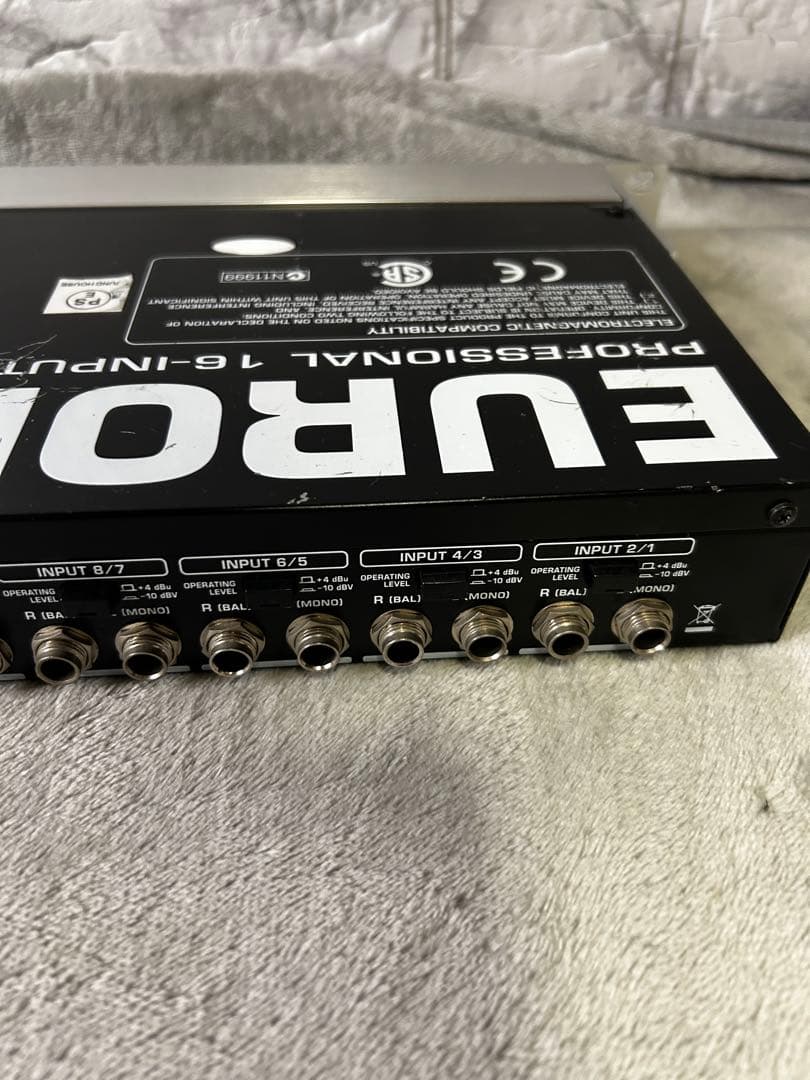 Behringer Analog Mixers Rx1602 Eurorack Pro