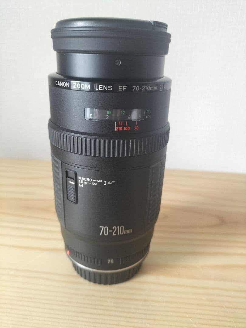 Canon Zoom Lenses Ef 70-210Mm F/4