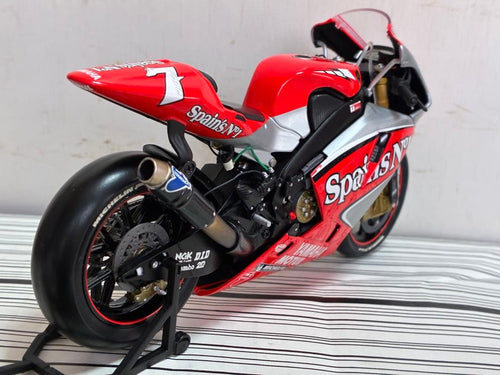 Minichamps Motorcycles Yamaha Yzr-M1 Gauloises Fortuna 1:12