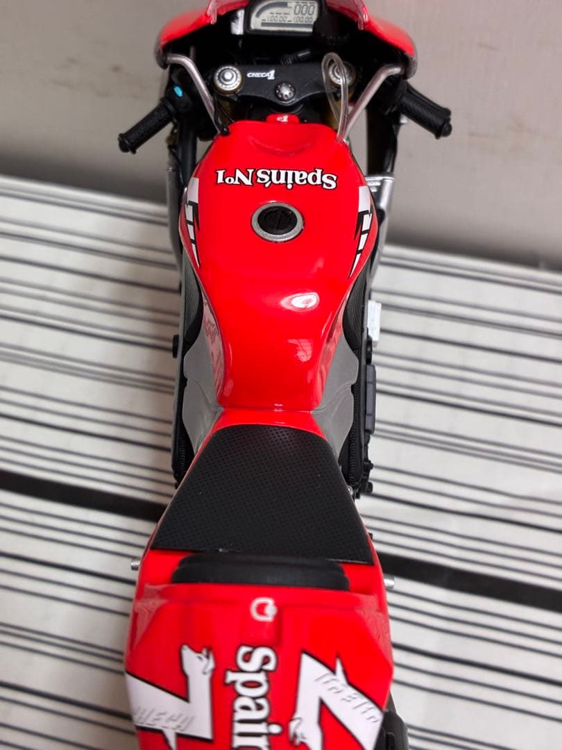 Minichamps Motorcycles Yamaha Yzr-M1 Gauloises Fortuna 1:12
