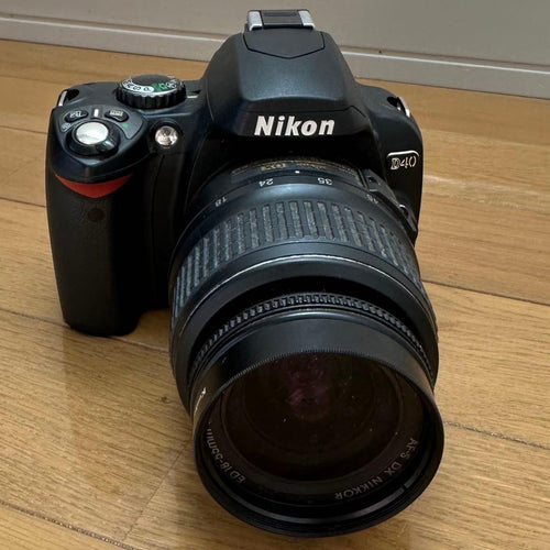 Nikon Digital Slrs D40 Af-S Dx 18-55Mm