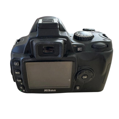 Nikon Digital Slrs D40 Af-S Dx 18-55Mm