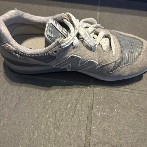 New Balance Sneakers 996