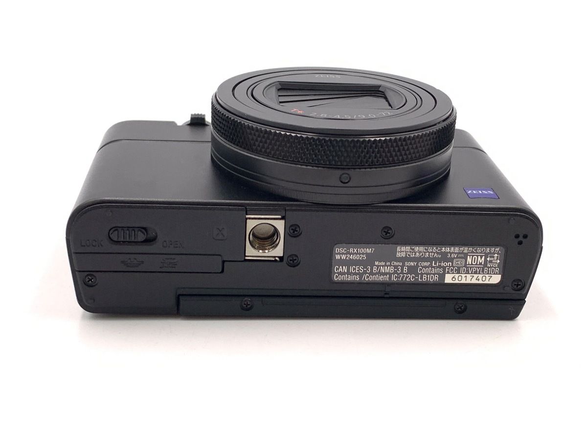 Compact Digital Camera Cyber-Shot Dsc-Rx100M7