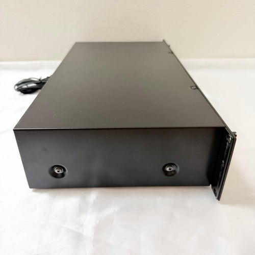 Yamaha Equalizers Q2031B
