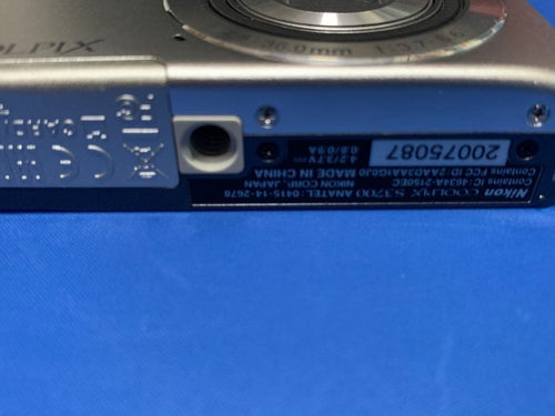 Compact Digital Cameras Nikon S3700