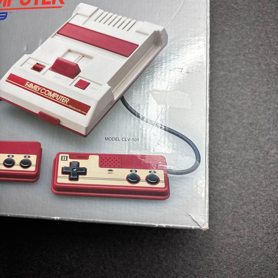 Famicom Body