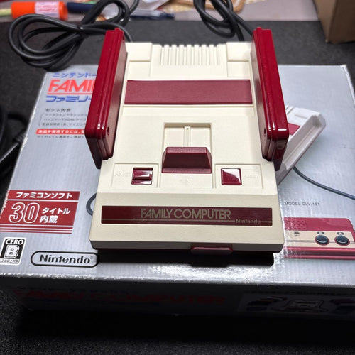 Famicom Body
