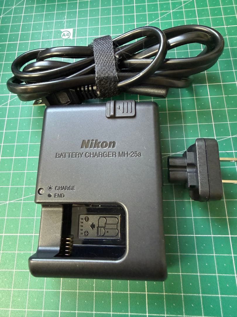 Nikon Digital Camera Chargers Mh-25A