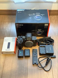Sony Mirrorless Interchangeable Lens Cameras A7R 2,