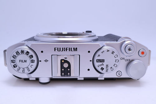 Fujifilm Mirrorless Interchangeable Lips 228 X-M5 F X-M5-S (Silver)(