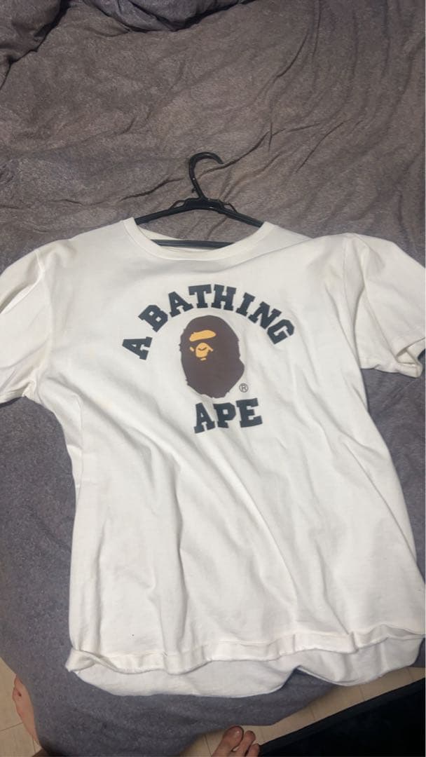 Een badende aap T-shirts T