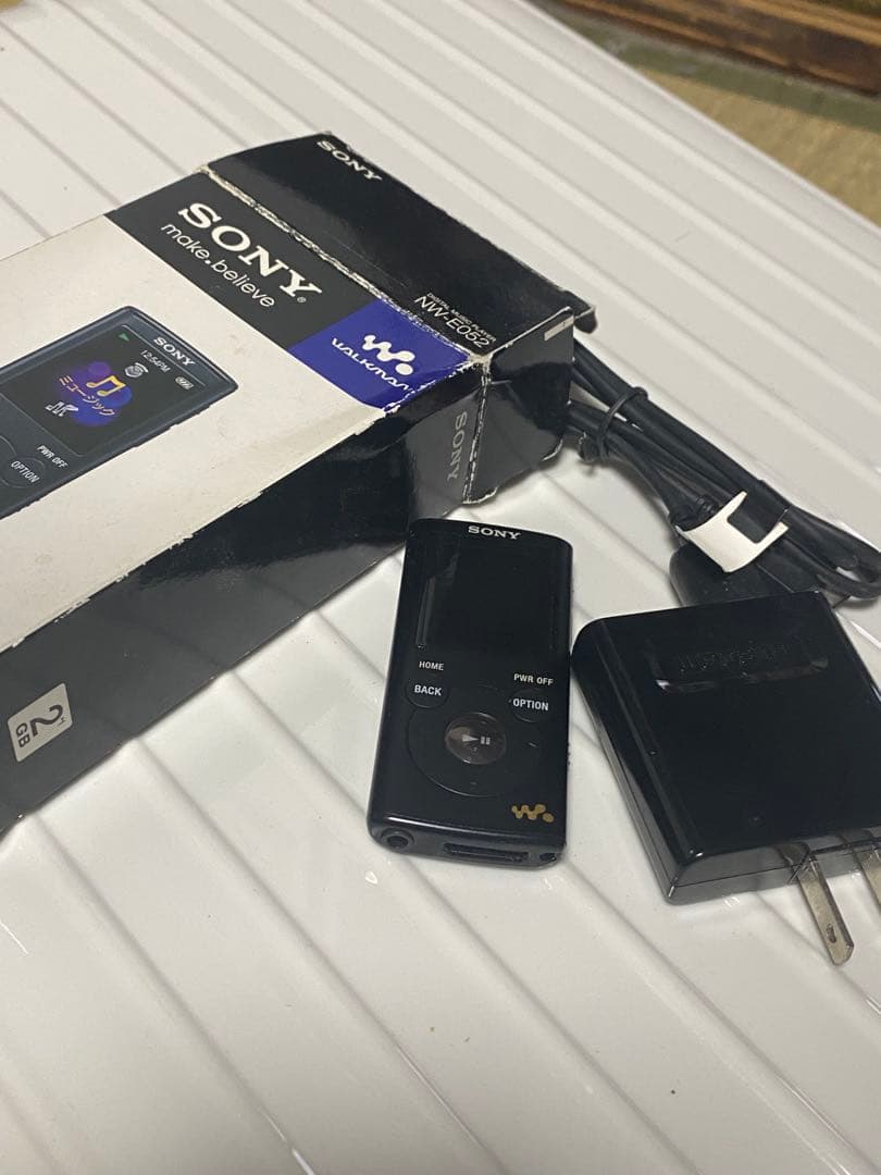 Sony Digital Audio Players Walkman Nw-E052