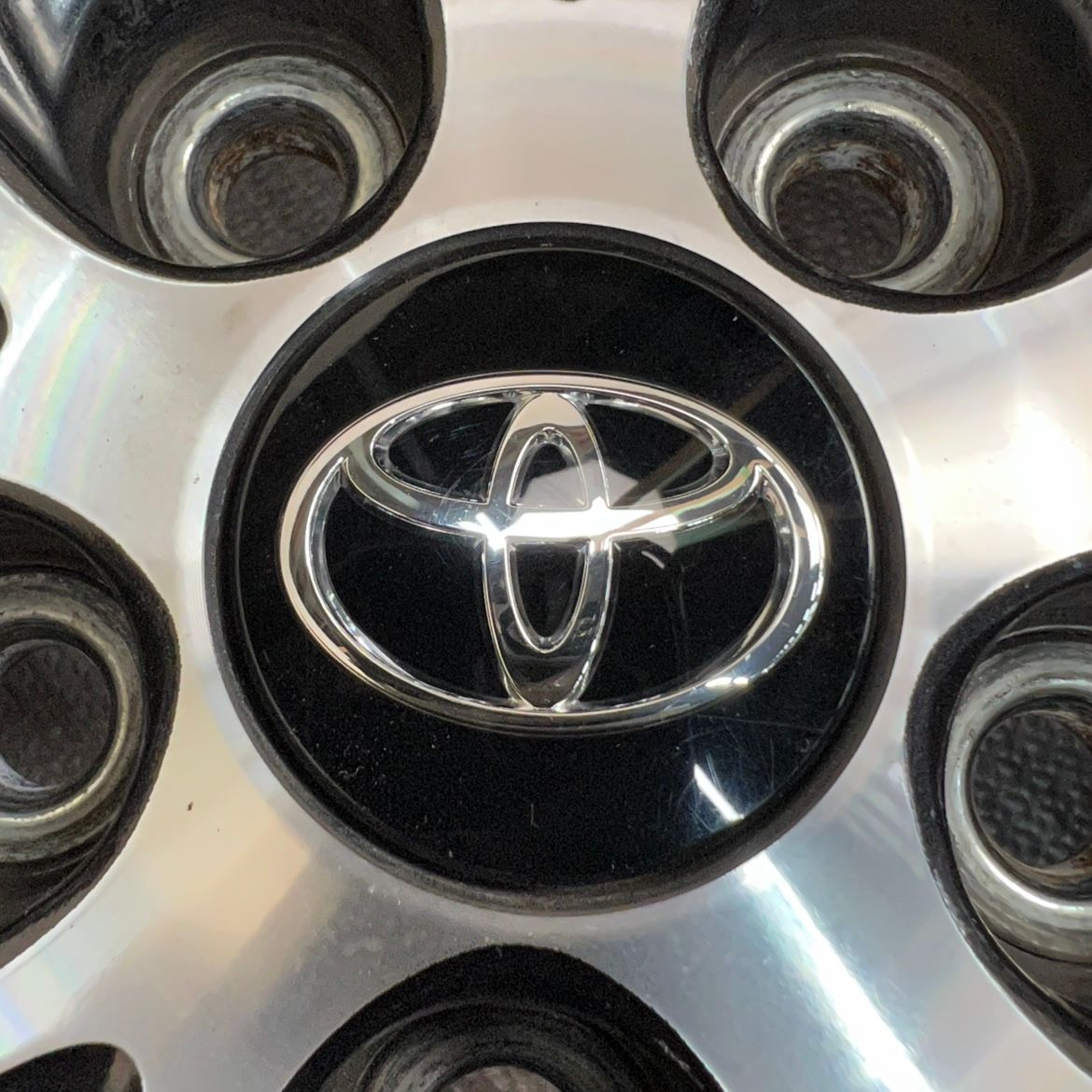 Toyota 17 Inches Seiberling 215/45R17 #193S40426