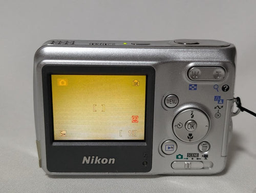 Compact Digital Cameras Nikon Coolpix L3