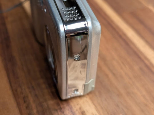 Compact Digital Cameras Nikon Coolpix L3