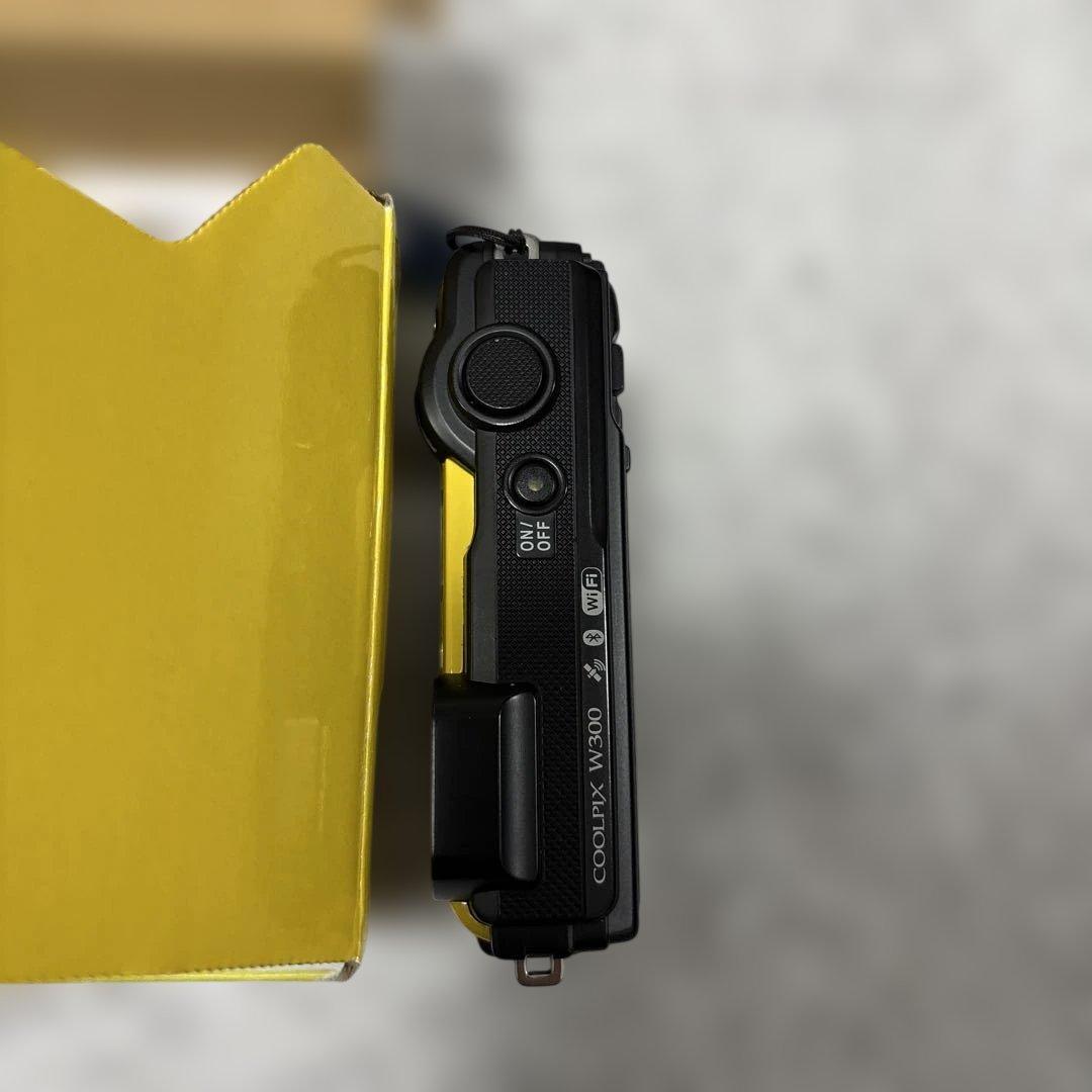 Nikon Compact Digital Camera 4K Coolpix W300