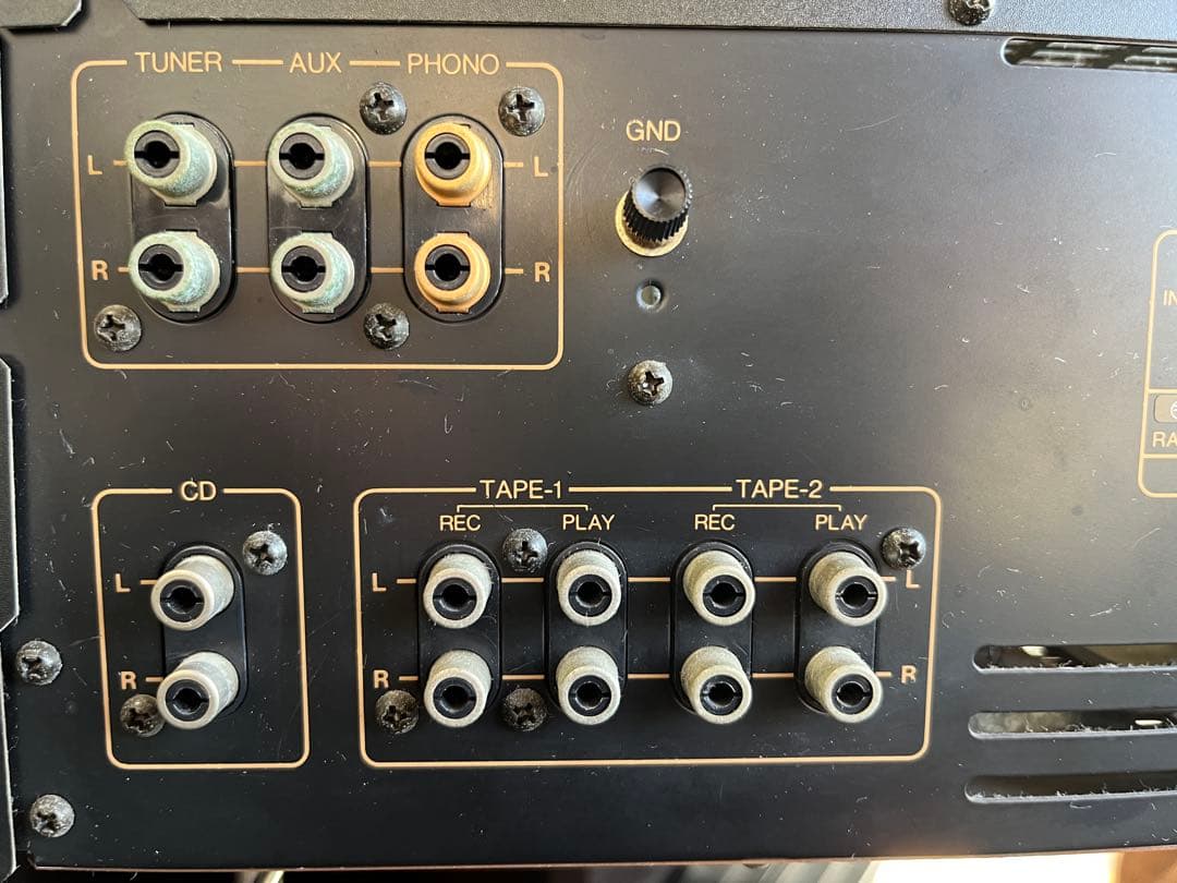 Integrated Amplifiers Onkyo Integra A-817Rs