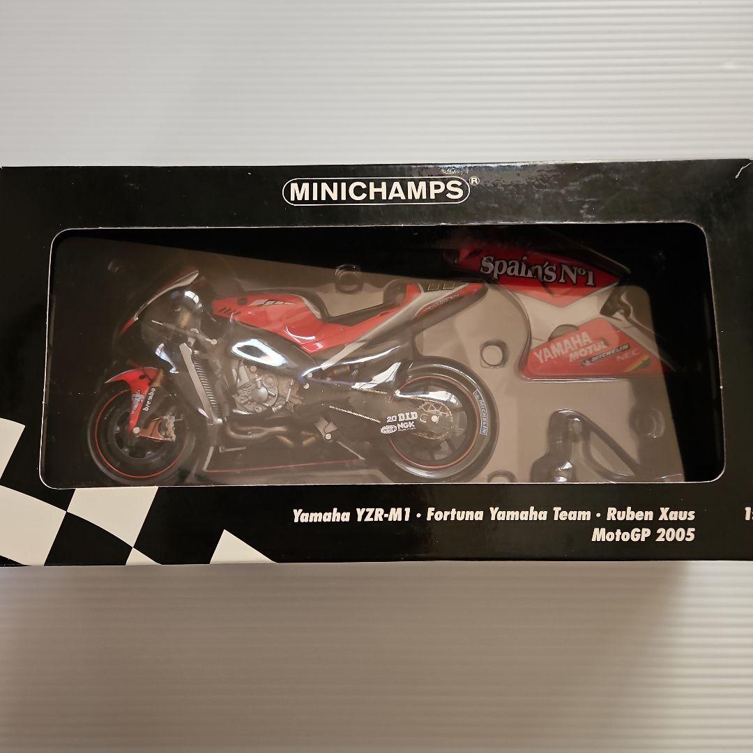 Minichamps Motorcycles 1/12 Minichanps Yamaha Yzr M1