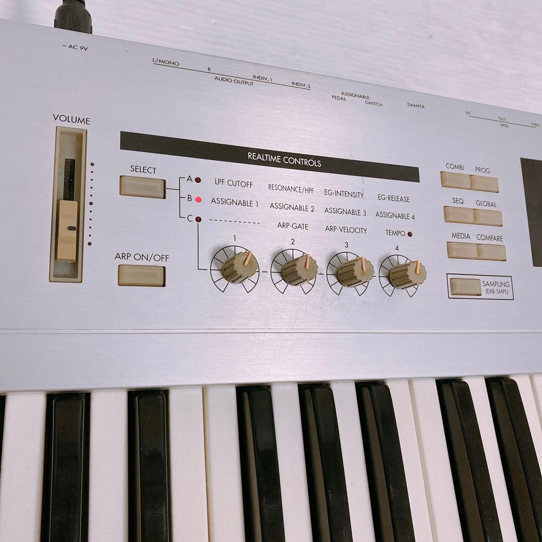 Korg Modular Synthesizer 61 Triton Le61
