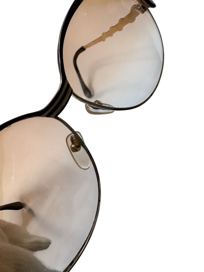 Yves Saint Laurent Sunglasses 31-960