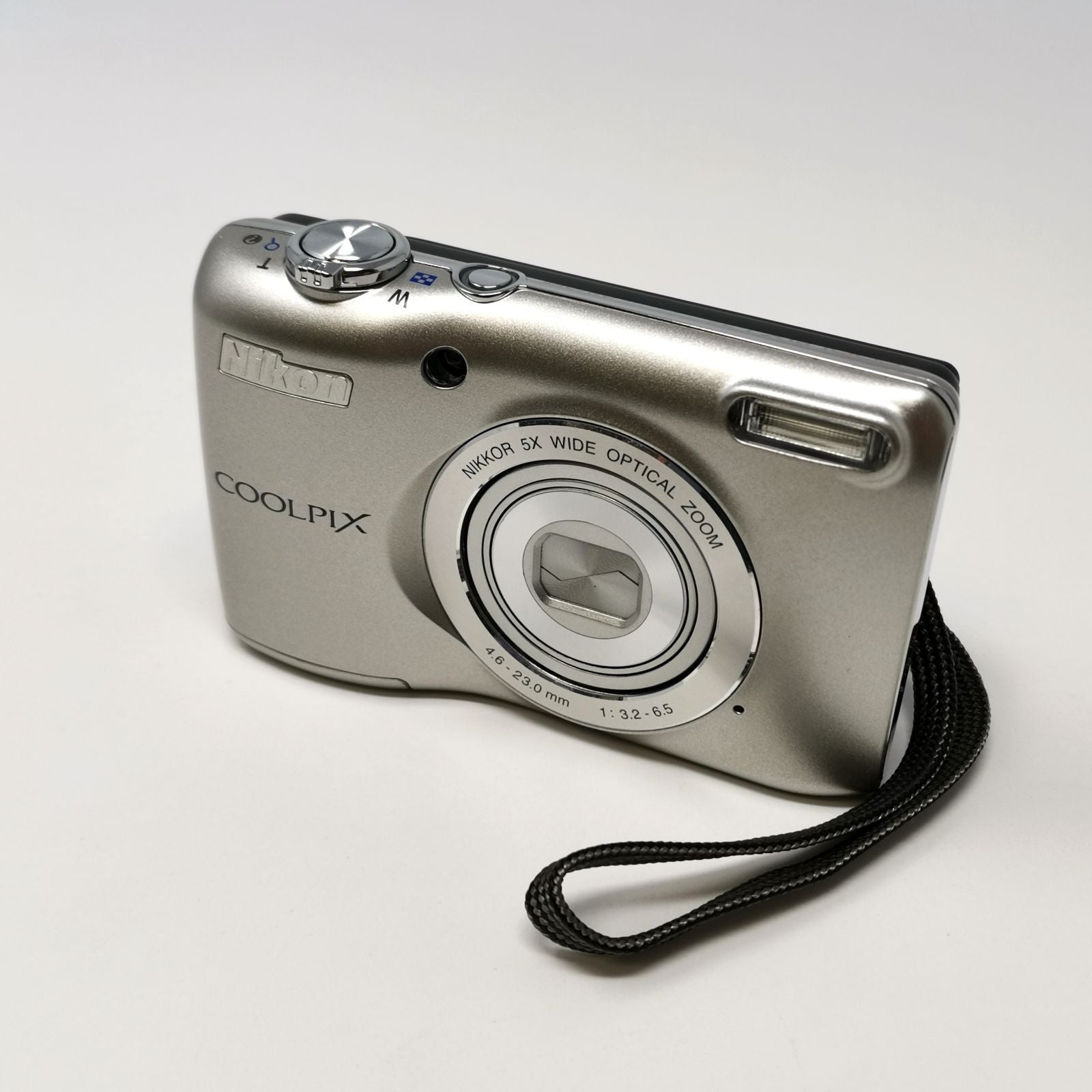 Nikon Compact Digital Camera Coolpix L26 Sd Kkvnko4801