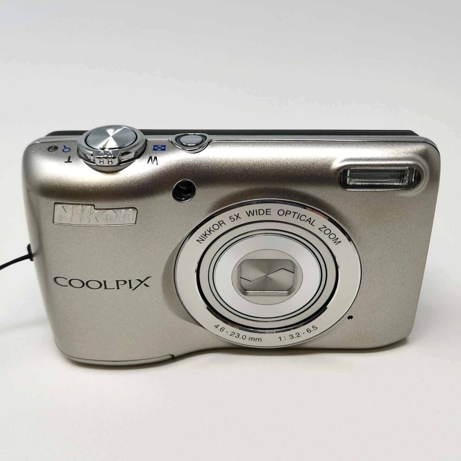 Nikon Compact Digital Camera Coolpix L26 Sd Kkvnko4801
