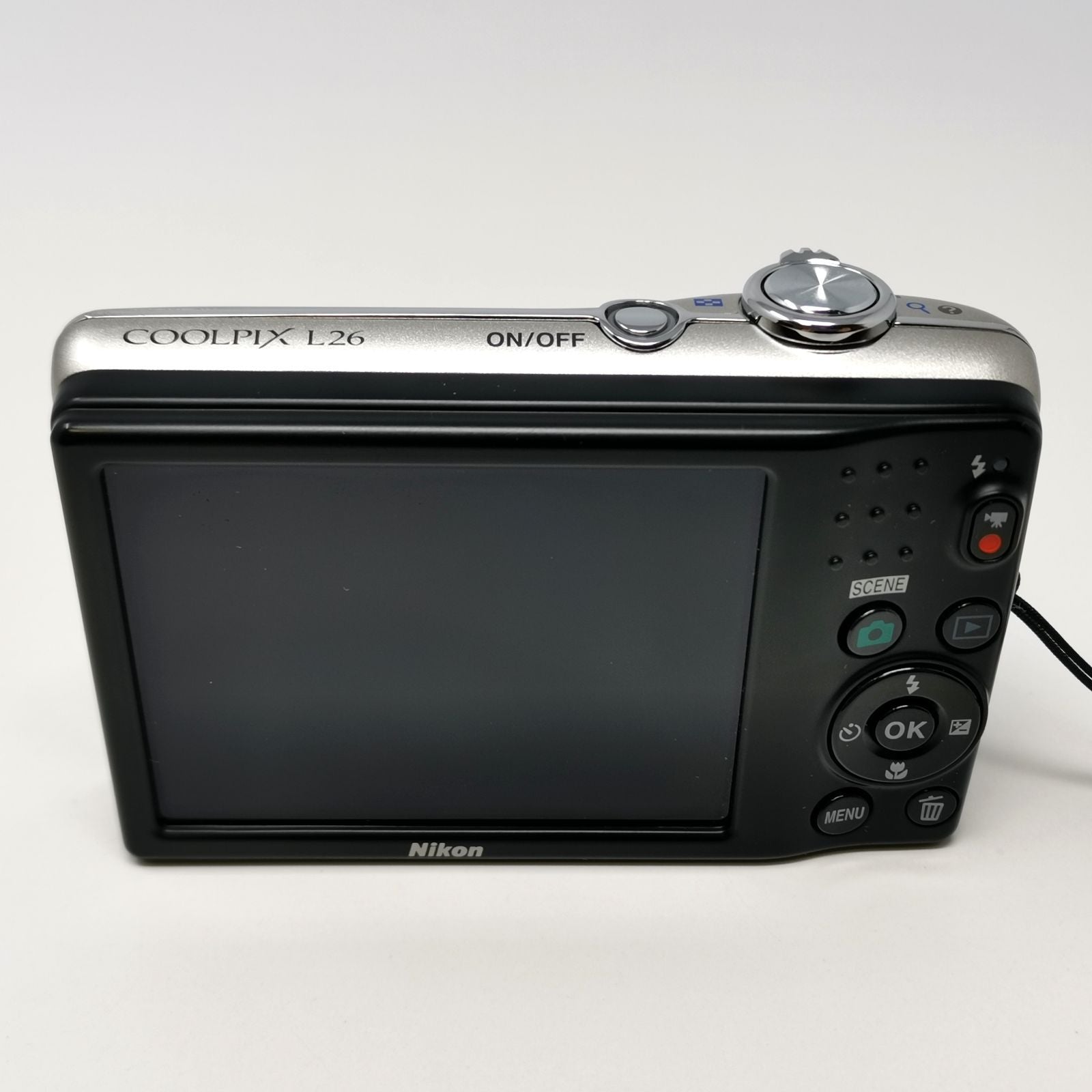 Nikon Compact Digital Camera Coolpix L26 Sd Kkvnko4801