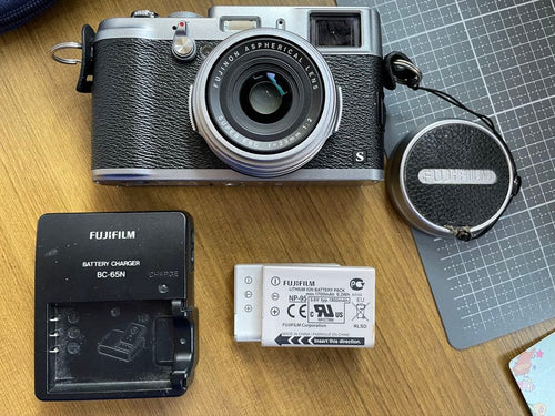 Video Camera Body Fujifilm X100S