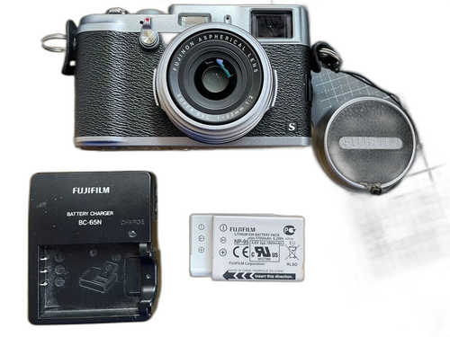 Video Camera Body Fujifilm X100S