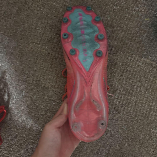 Nike Soccer Cleats Spikes Mercurial