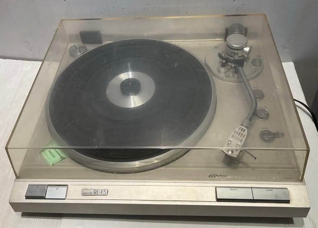 Victor Record Player Body Ql-F5