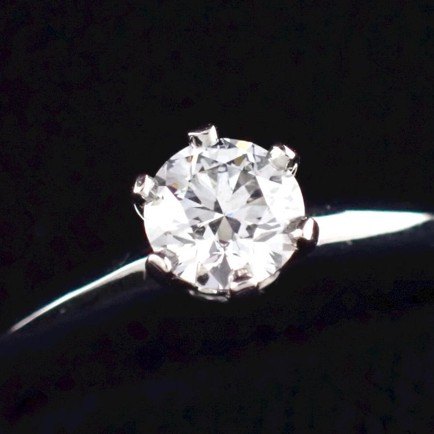 Tiffany Ring Co. 0.3Ct E Vs2 6 Pt950 4368