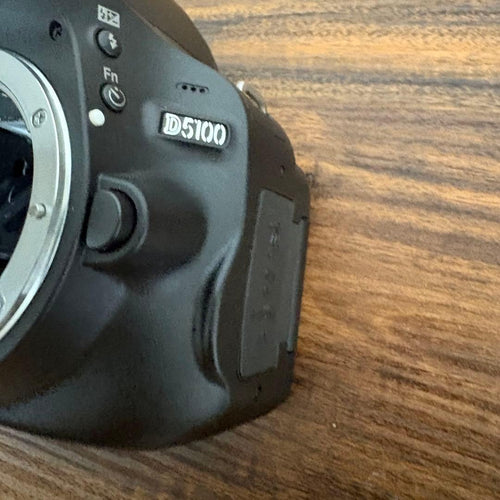 Nikon Digital Slrs D5100 18-55Mm